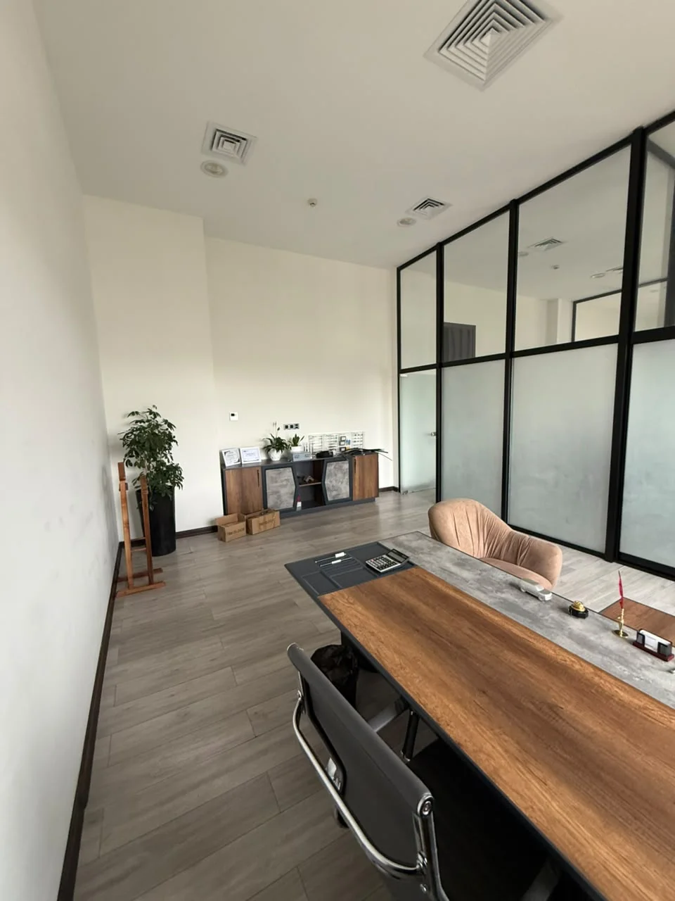 Kirayə 4 otaqlı Ofis 90 m² Nərimanov r. Gənclik m. – şəkil 16