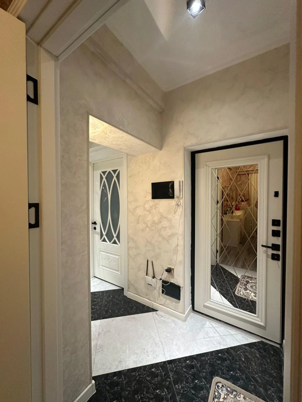 Kirayə 3 otaqlı Mənzil 75 m² Yasamal r. Yeni Yasamal q. İnşaatçılar m. – şəkil 16