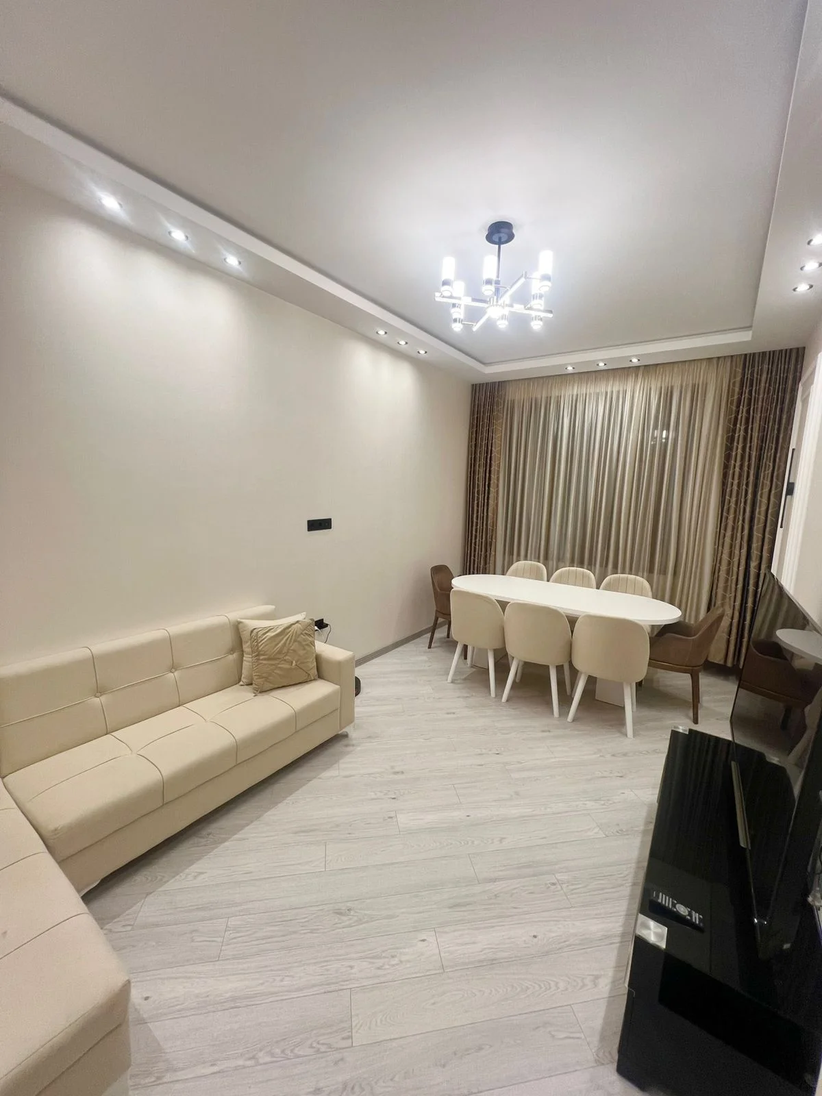 Satılır 2 otaqlı Mənzil 71 m² Yasamal r. – şəkil 14