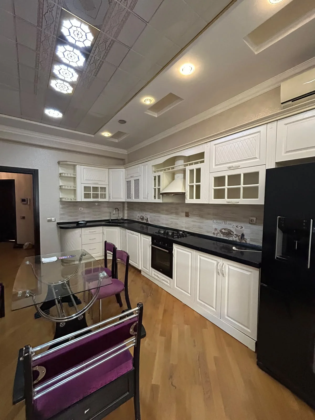 Kirayə 4 otaqlı Mənzil 166 m² Nərimanov r. Nərimanov m. – şəkil 13
