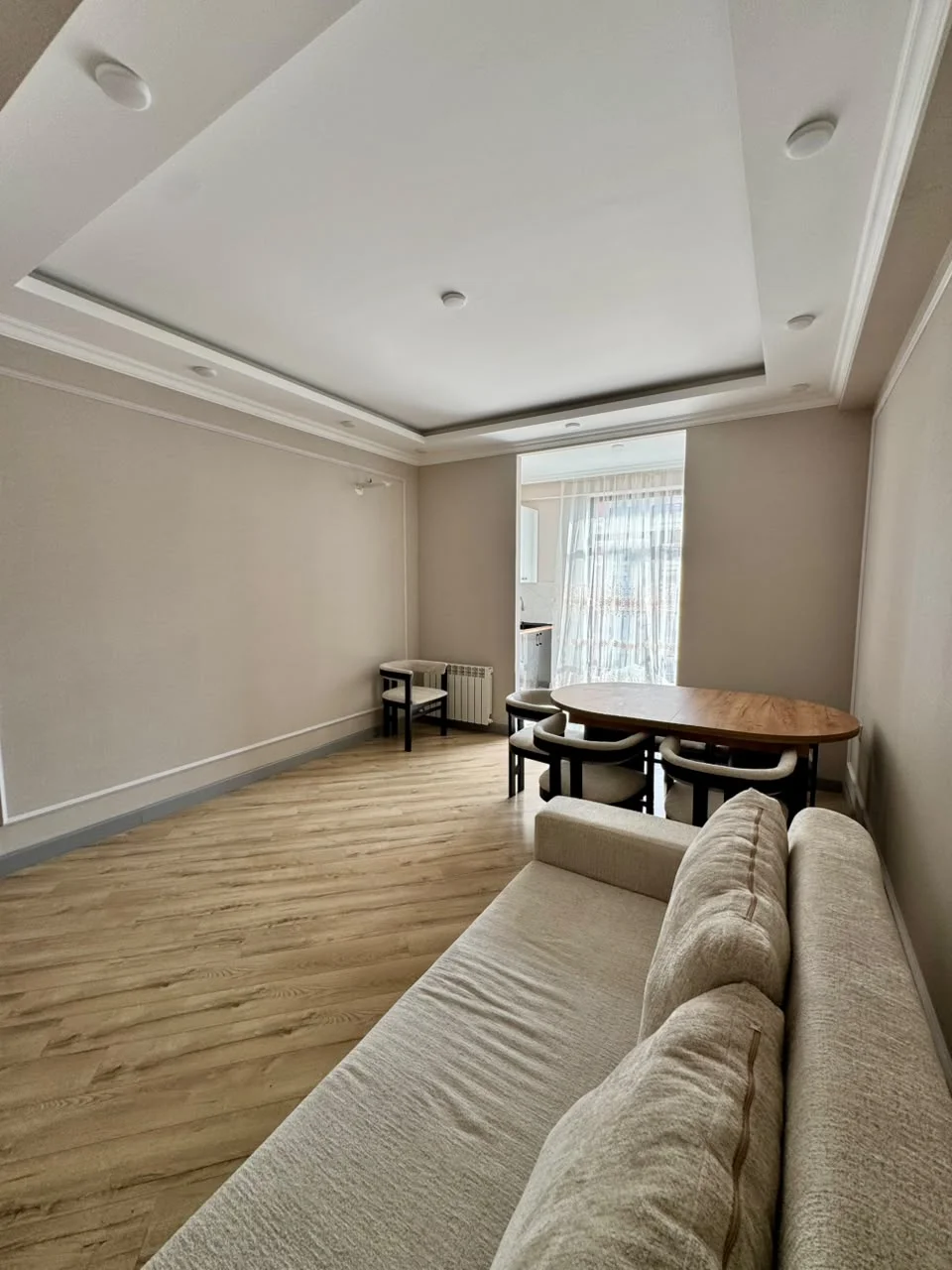 Kirayə 2 otaqlı Mənzil 68 m² Binəqədi r.