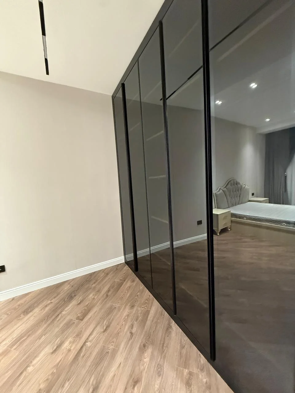 Kirayə 2 otaqlı Mənzil 85 m² Nəsimi r.