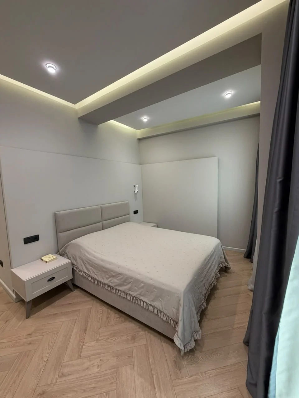Kirayə 2 otaqlı Mənzil 120 m² Səbail r. – şəkil 4