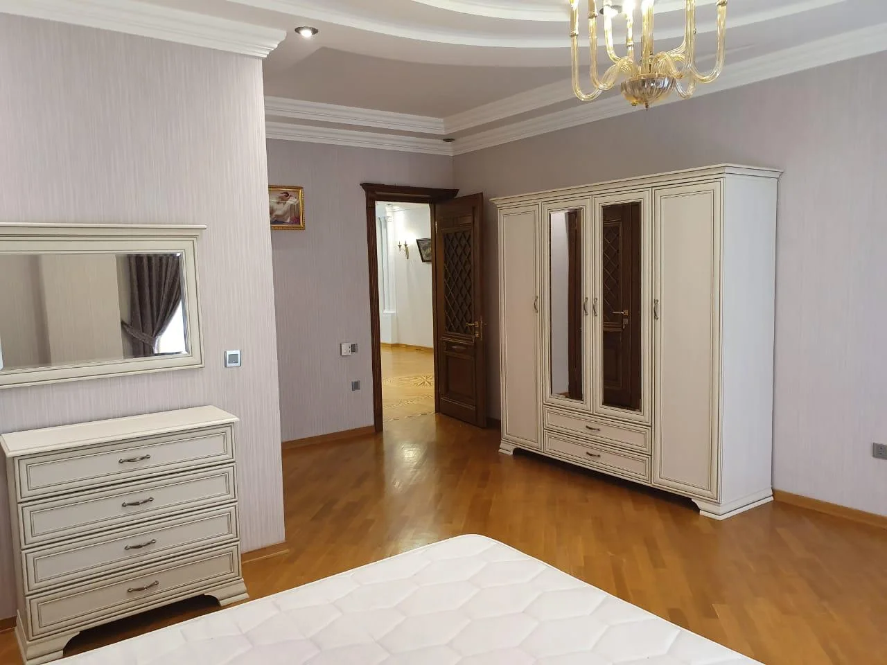 Kirayə 3 otaqlı Mənzil 280 m² Yasamal r. Nizami m. – şəkil 5