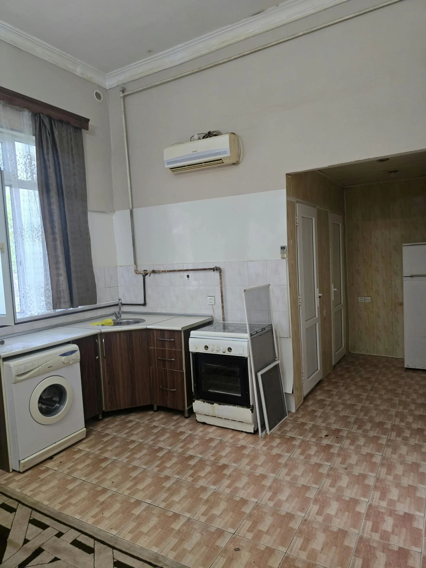 Satılır 3 otaqlı Mənzil 90 m² Yasamal r.