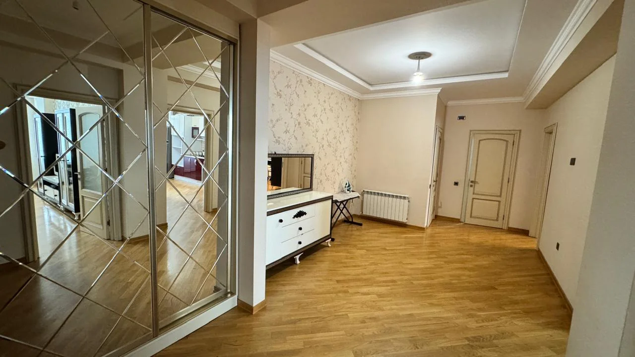 Kirayə 2 otaqlı Mənzil 95 m² Nərimanov r. Nərimanov m. – şəkil 7