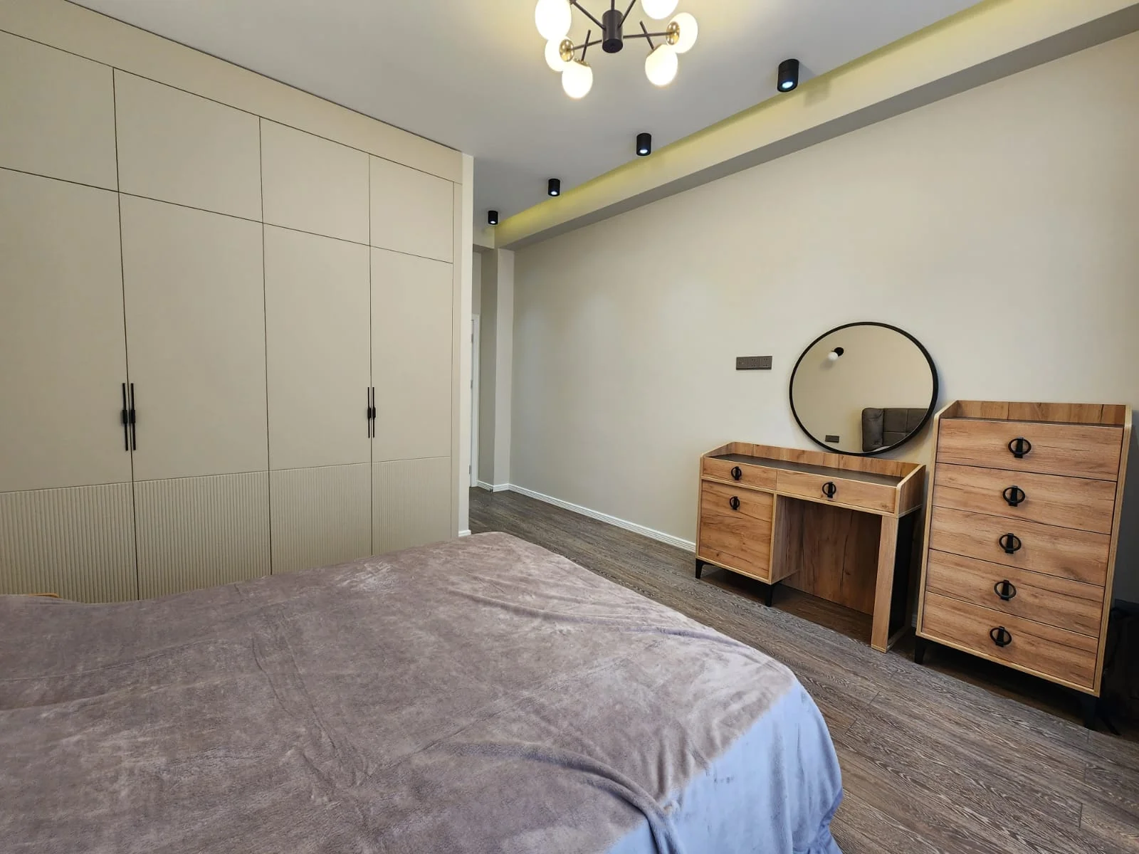 Kirayə 3 otaqlı Mənzil 145 m² Xətai r. Ağ şəhər q. – şəkil 8