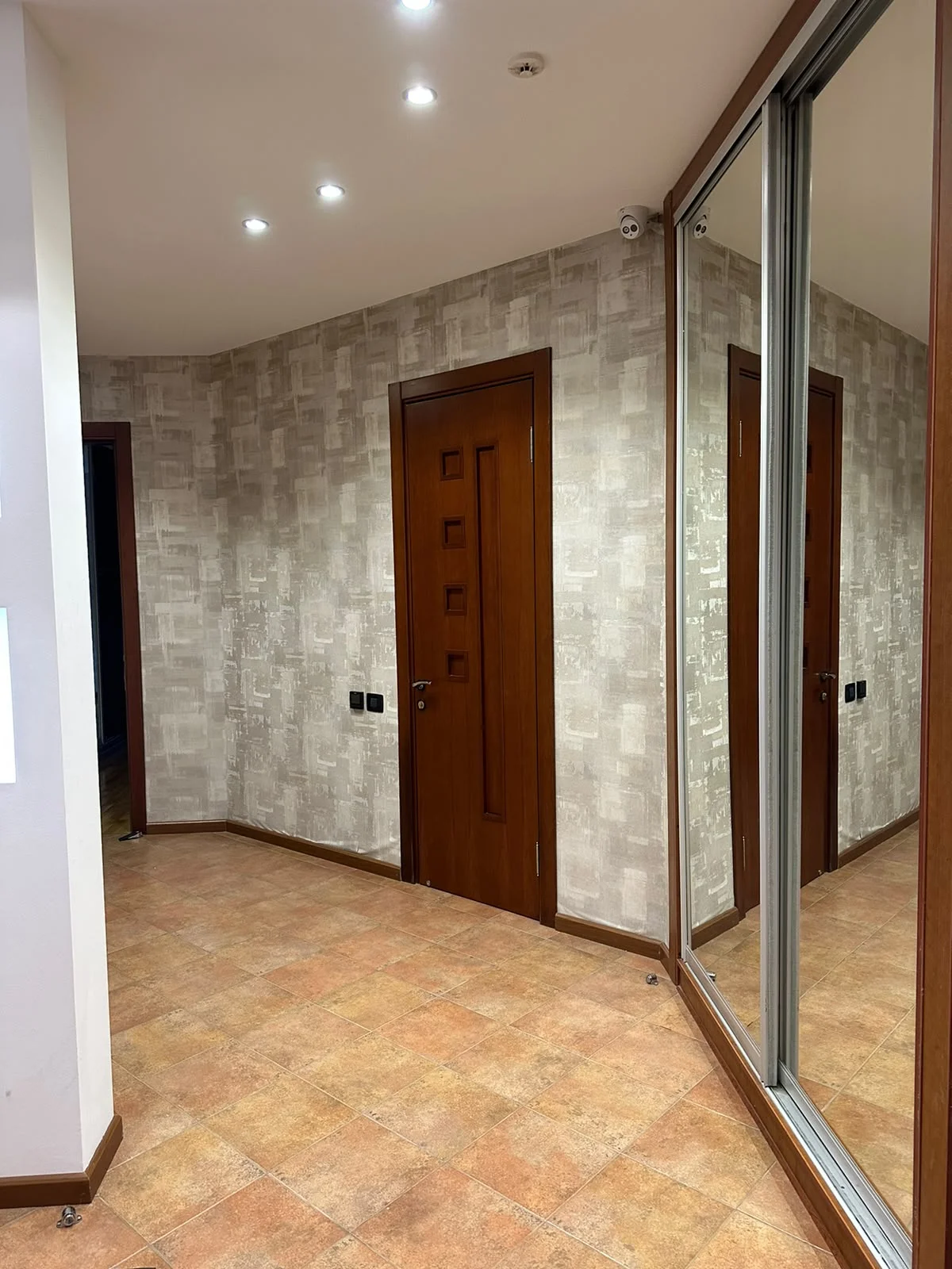 Kirayə 4 otaqlı Mənzil 235 m² Səbail r. İçərişəhər m. – şəkil 7