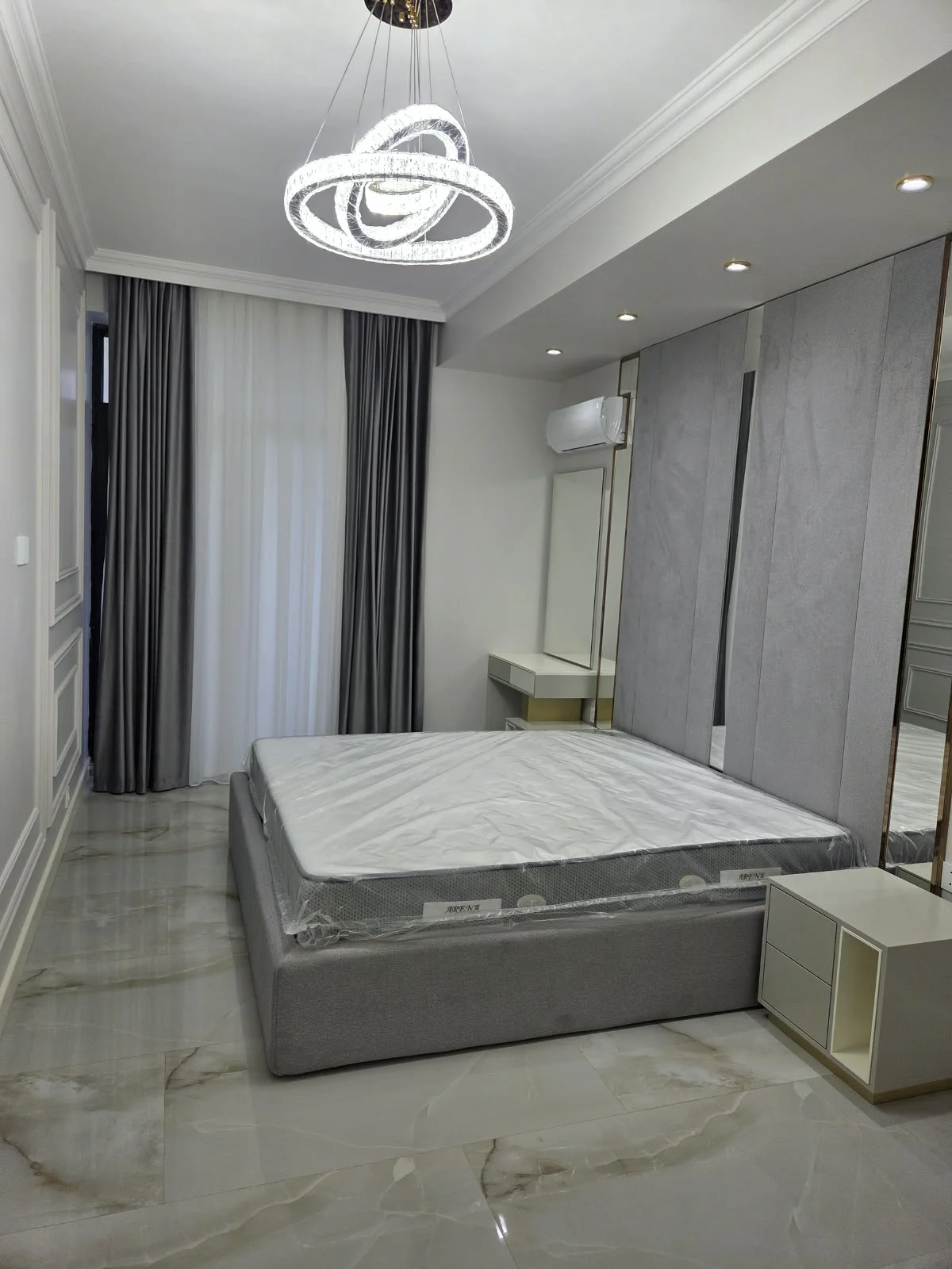 Kirayə 3 otaqlı Mənzil 110 m² Nəsimi r.