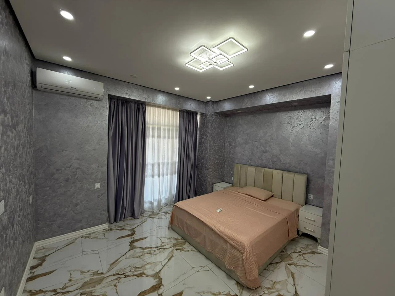 Kirayə 4 otaqlı Mənzil 185 m² Nəsimi r. 8 Noyabr m. – şəkil 3
