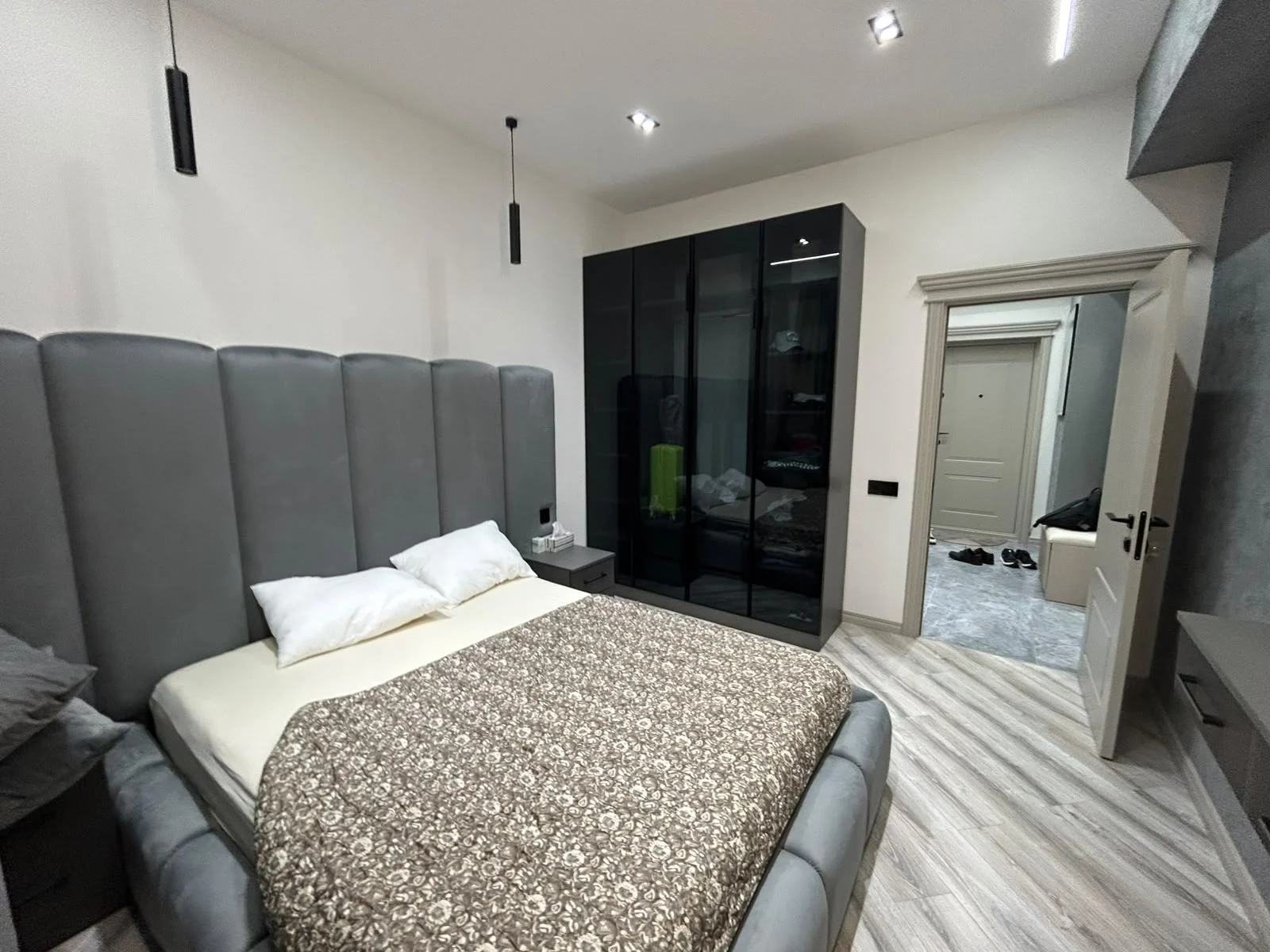 Kirayə 2 otaqlı Mənzil 70 m² Xətai r.