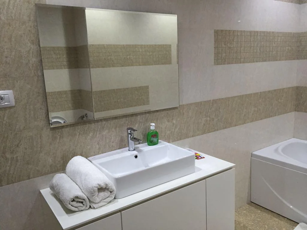Kirayə 4 otaqlı Mənzil 18 m² Nəsimi r. Nizami m. – şəkil 10