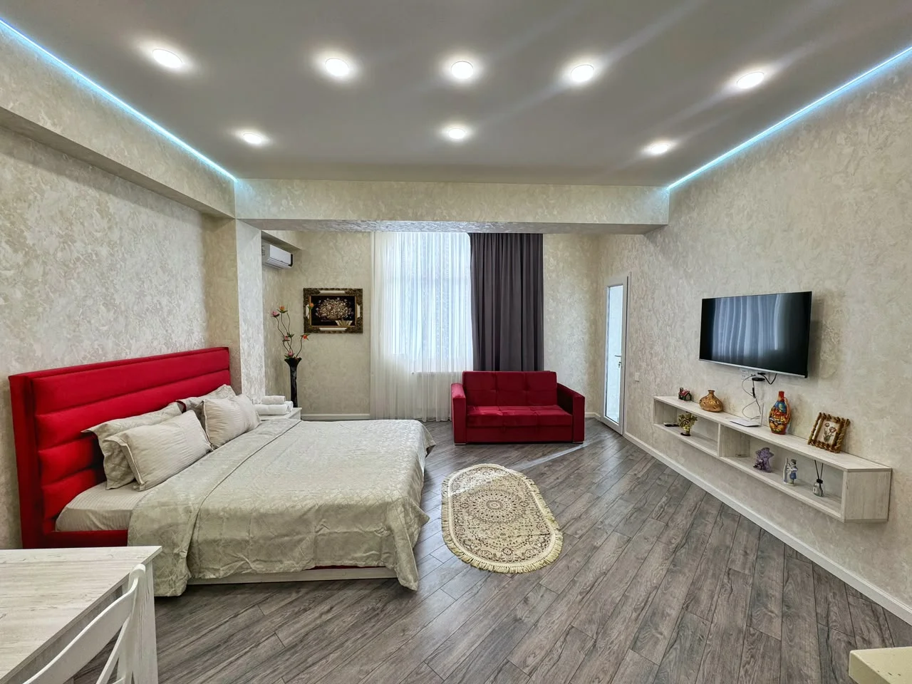 Kirayə 1 otaqlı Mənzil 45 m² Nərimanov r. – şəkil 1
