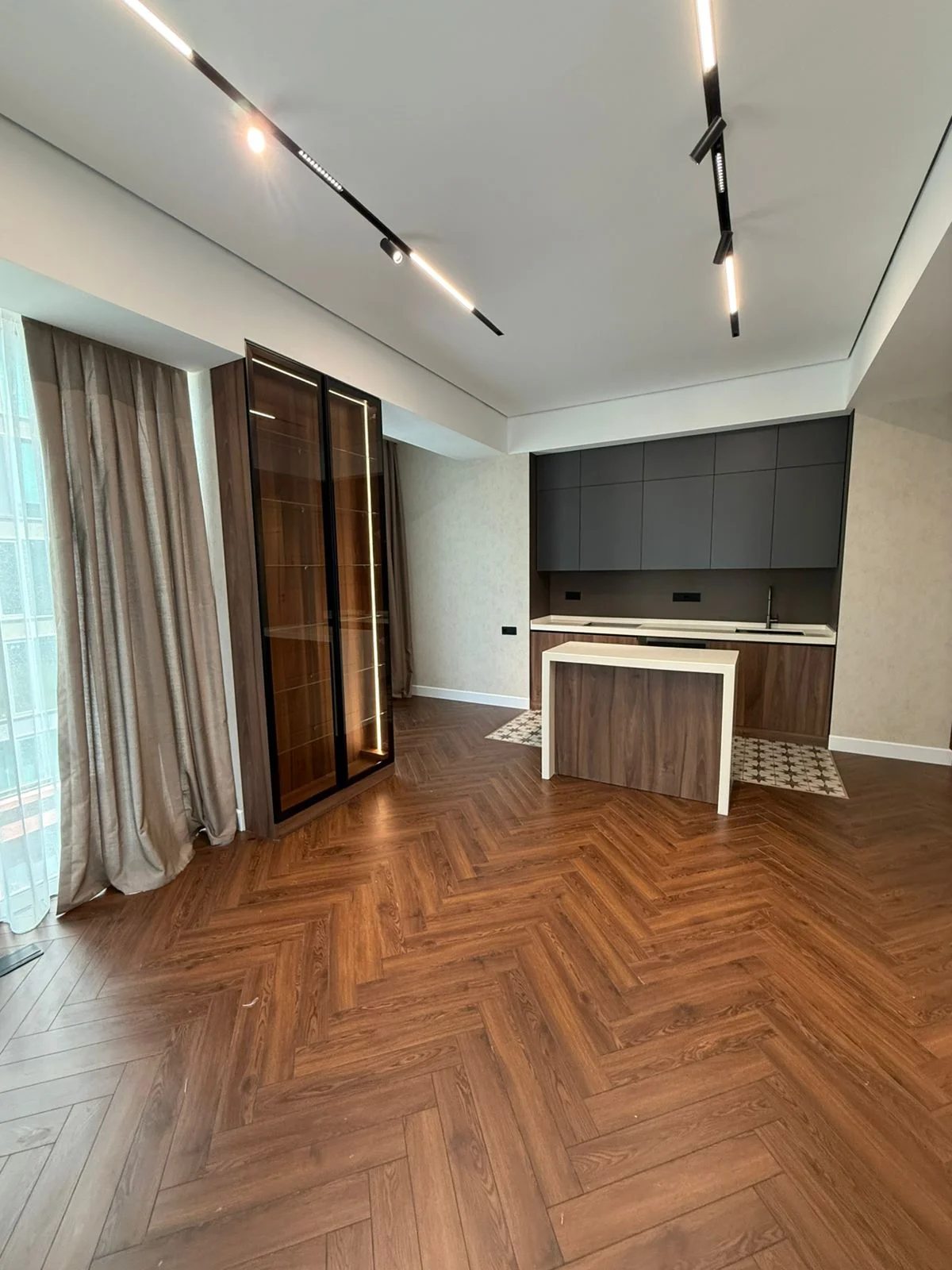Продаётся 3-комнатная Квартира 105 m² Yasamal р-н Elmlər Akademiyası м. – şəkil 9