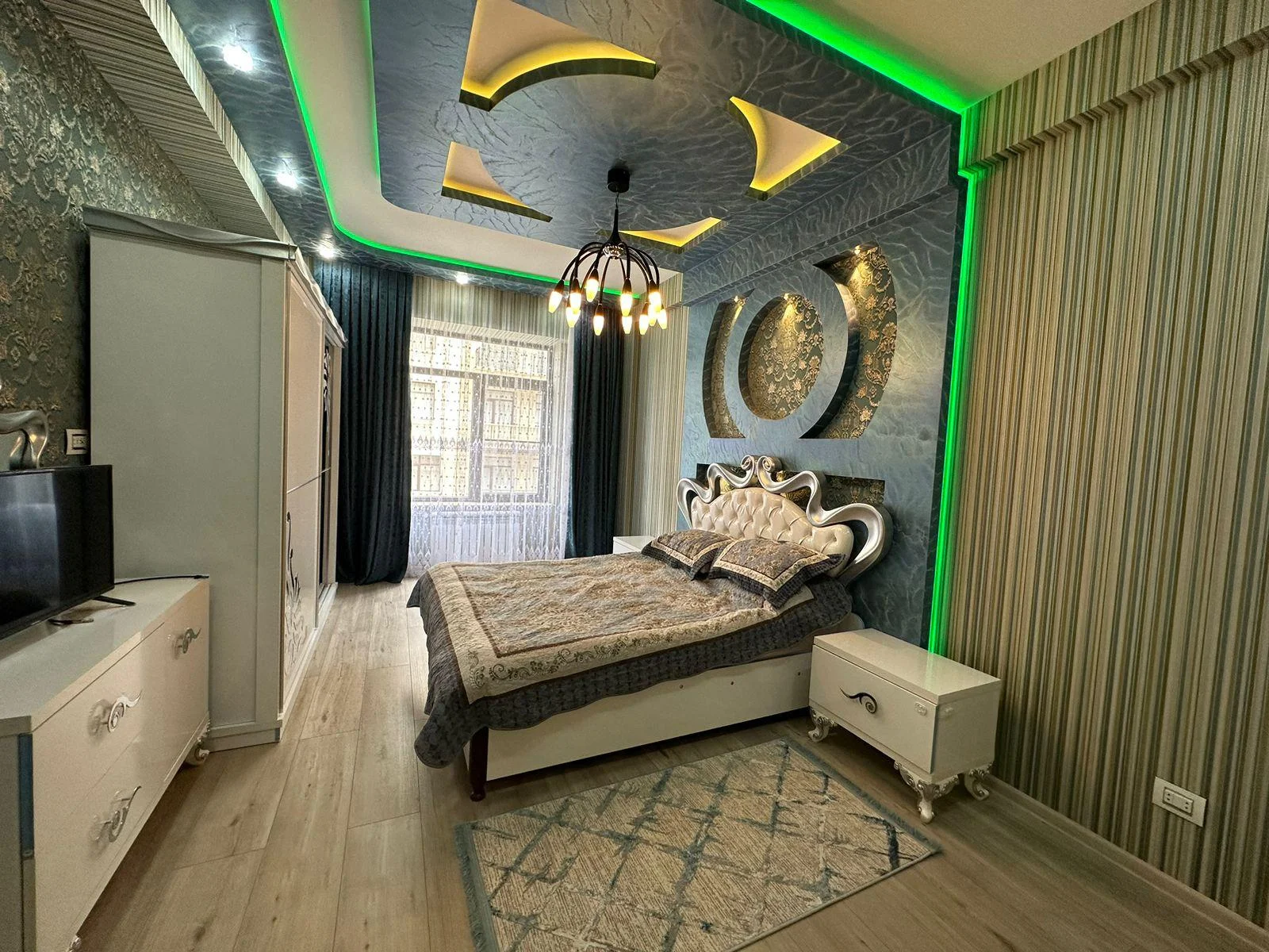 Kirayə 2 otaqlı Mənzil 95 m² Xətai r. Ağ şəhər q. – şəkil 9