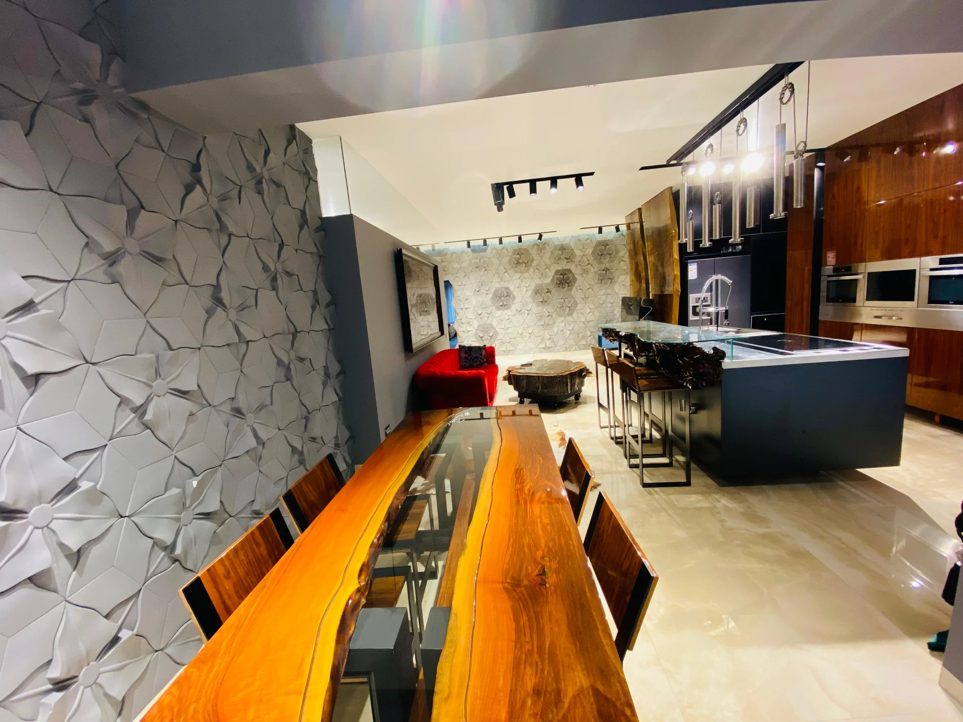 Kirayə 3 otaqlı Mənzil 145 m² Xətai r.