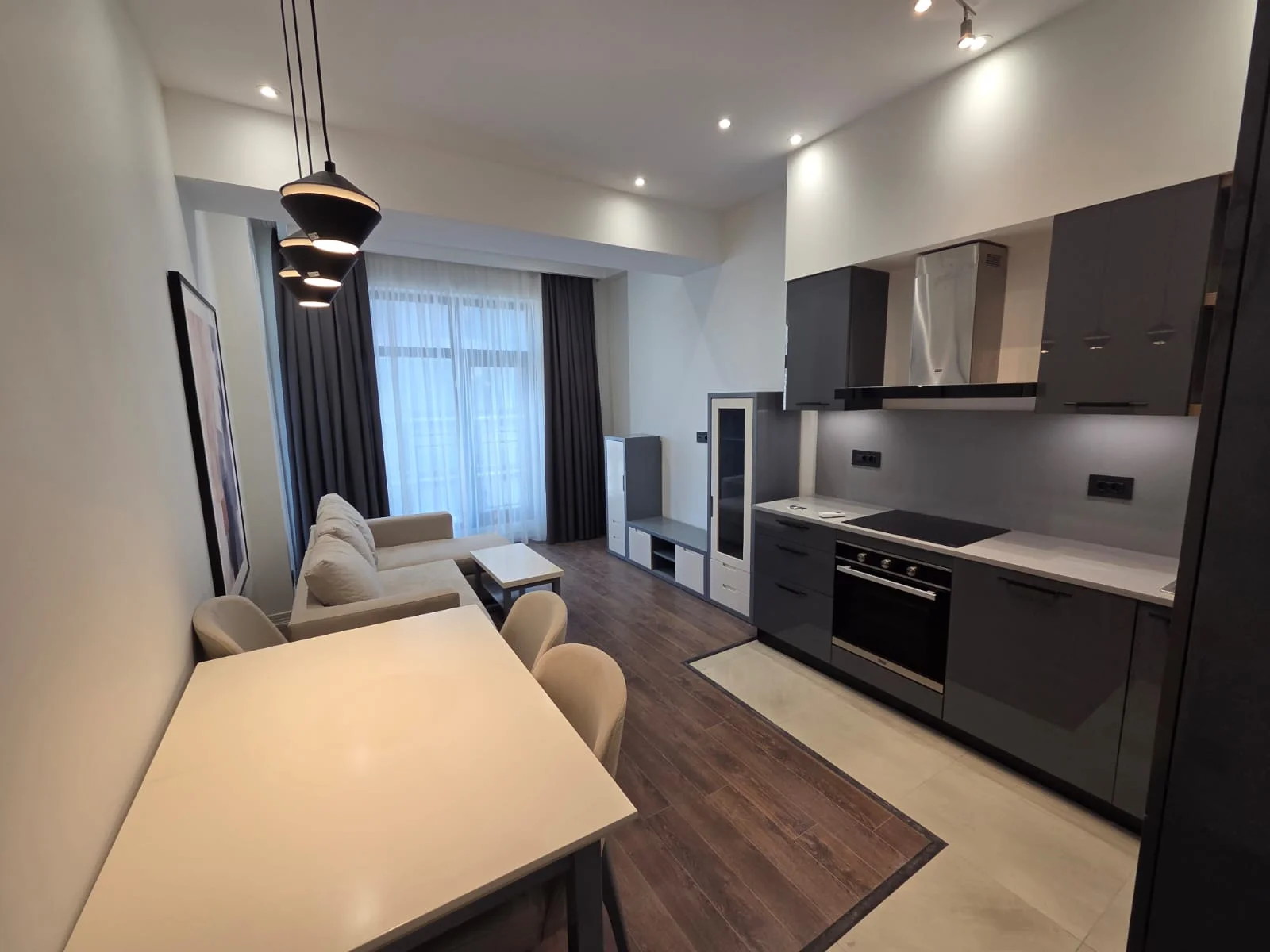 Kirayə 2 otaqlı Mənzil 55 m² Nəsimi r.
