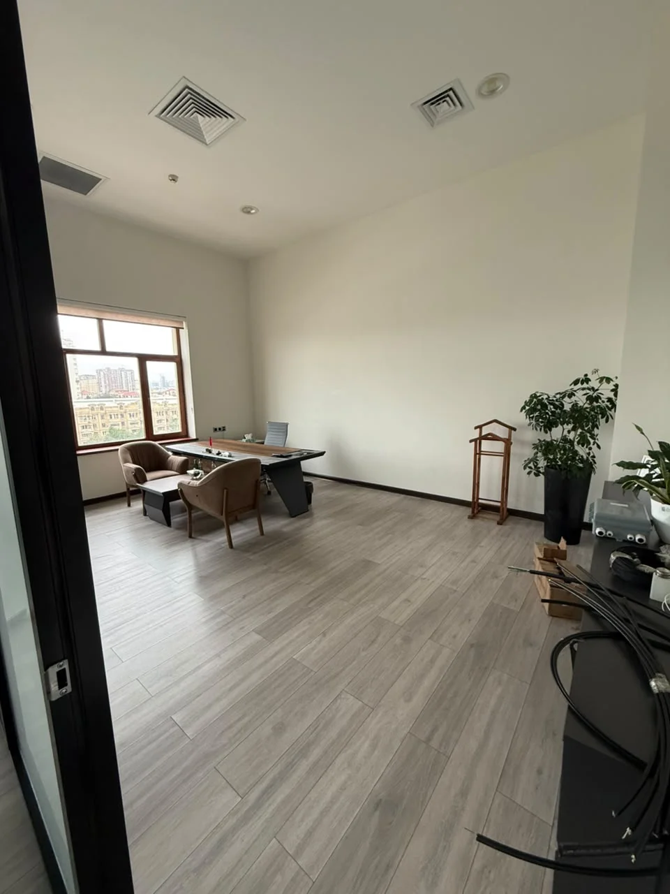 Kirayə 4 otaqlı Ofis 90 m² Nərimanov r. Gənclik m. – şəkil 18