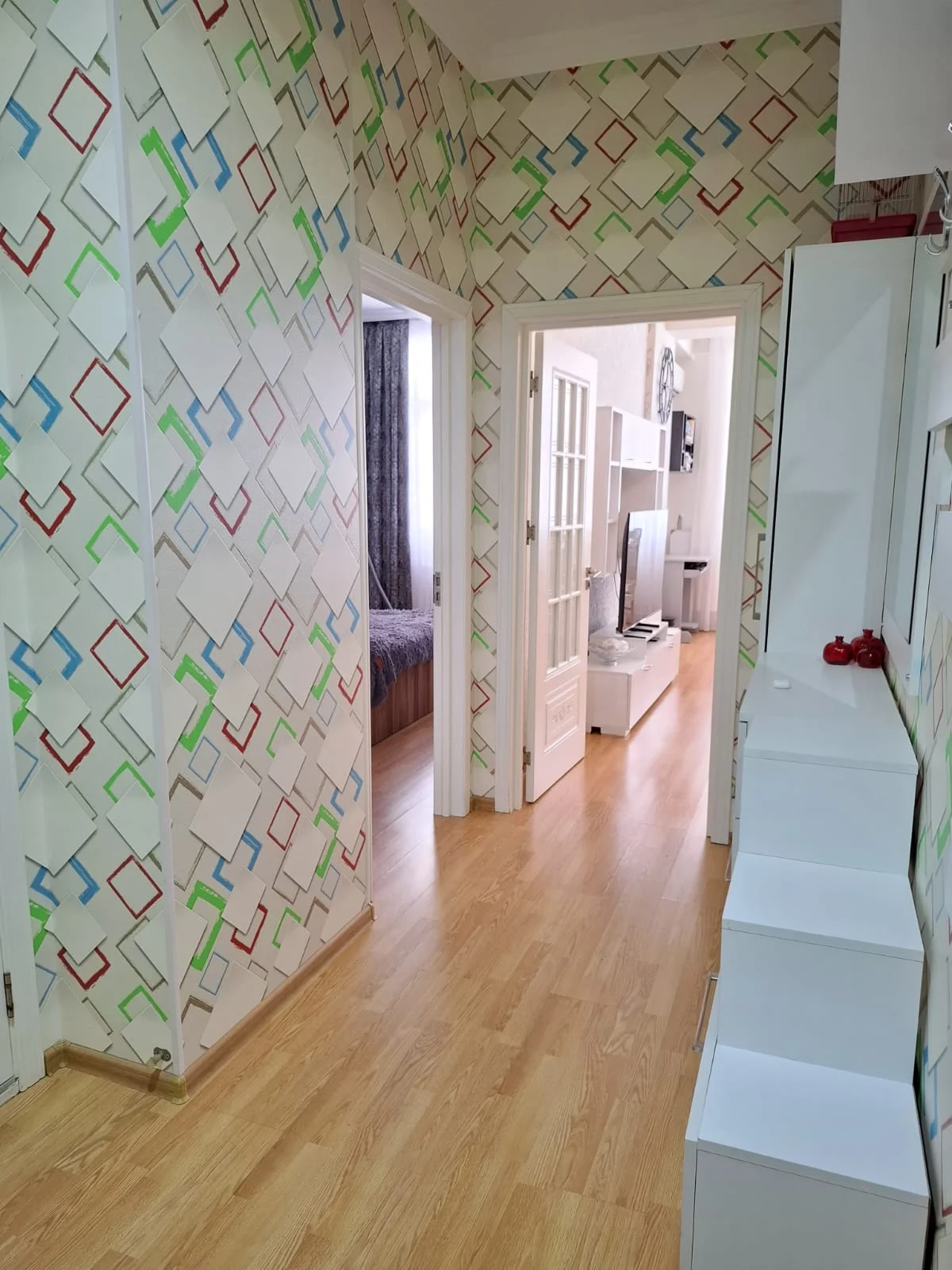 Kirayə 2 otaqlı Mənzil 70 m² Nizami r.