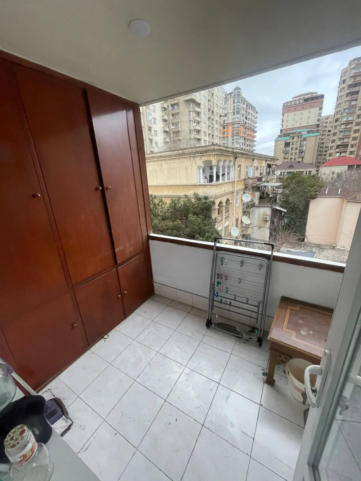 Kirayə 2 otaqlı Mənzil 60 m² Nəsimi r. – şəkil 4