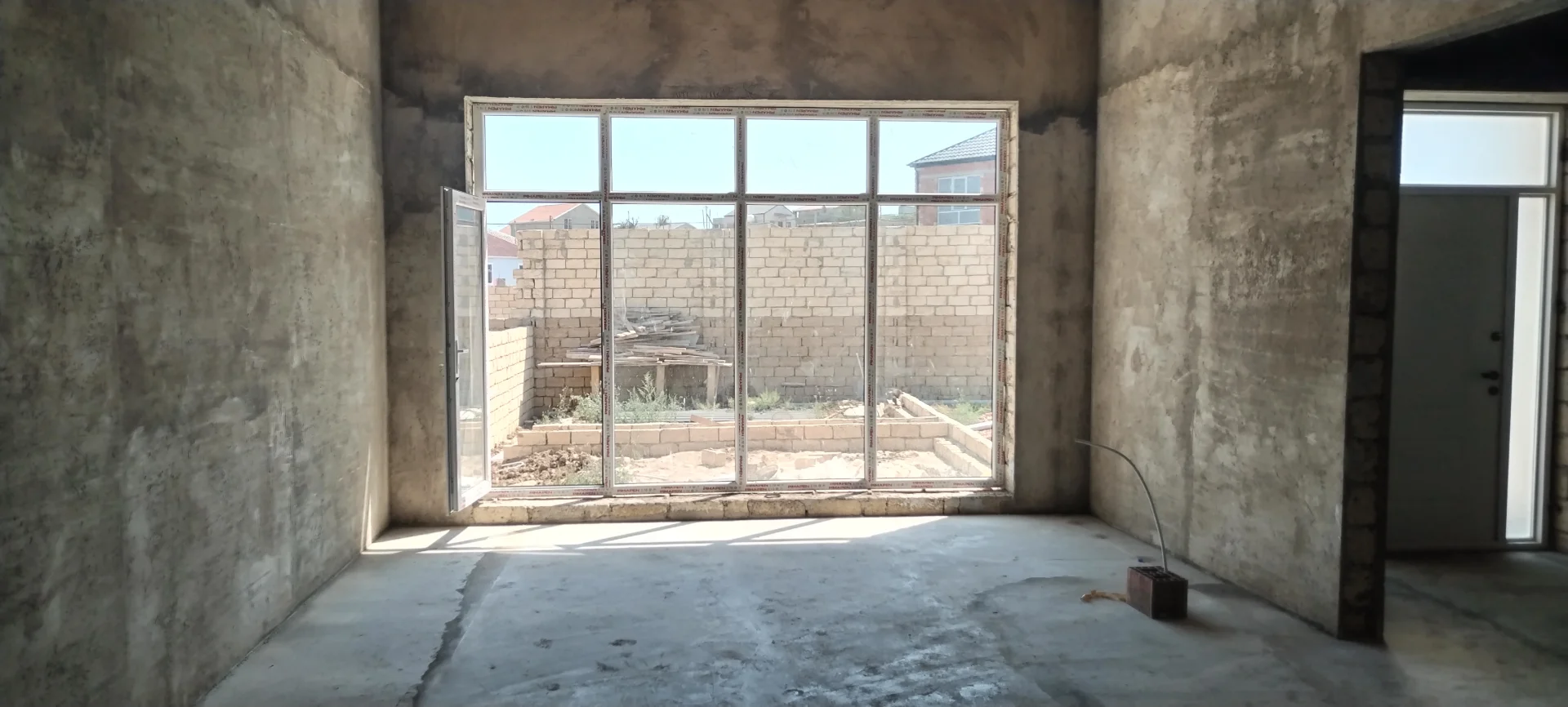 Satılır 5 otaqlı Həyət evi / Bağ evi 240 m² Abşeron r.