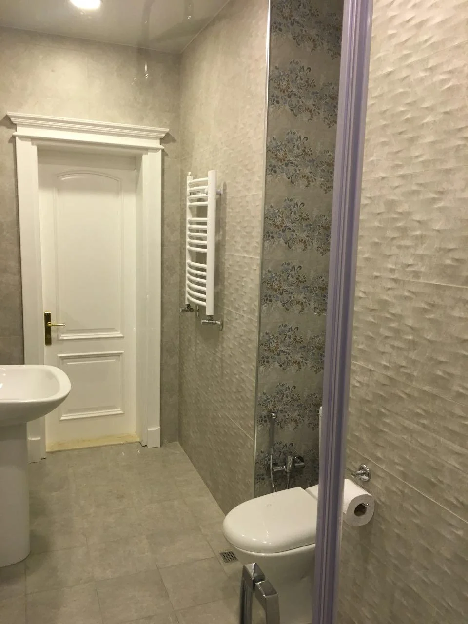 Kirayə 3 otaqlı Mənzil 165 m² Səbail r.