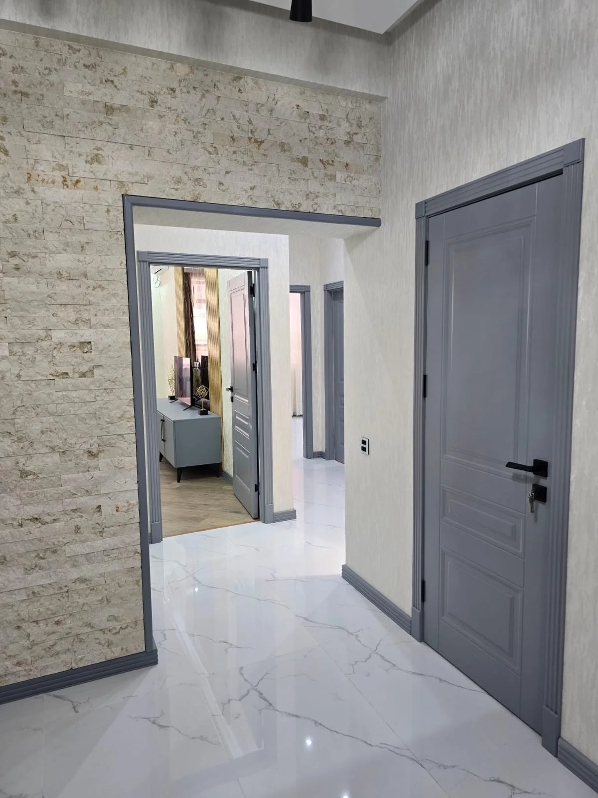 Kirayə 3 otaqlı Mənzil 105 m² Nərimanov r.