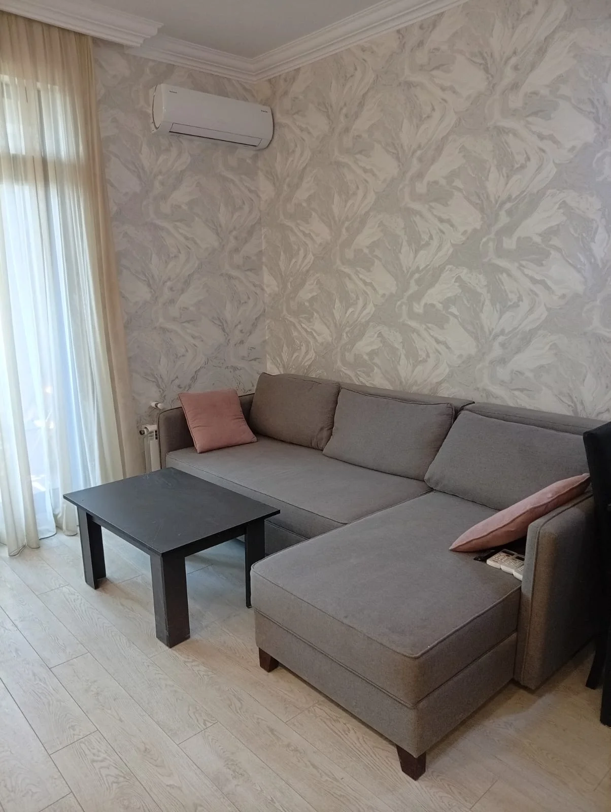 Kirayə 3 otaqlı Mənzil 110 m² Nəsimi r.