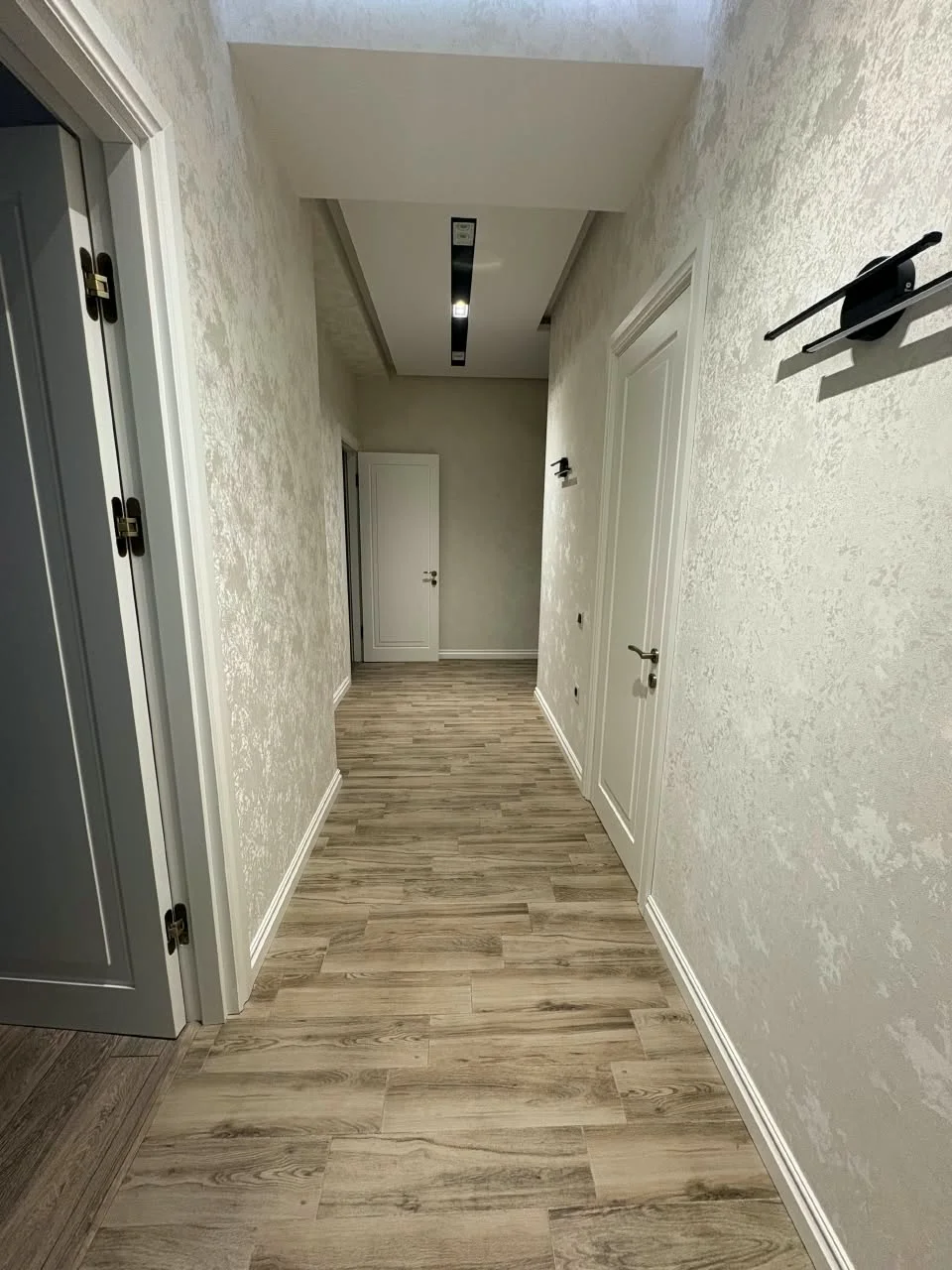 Kirayə 3 otaqlı Mənzil 100 m² Xətai r. Ağ şəhər q. – şəkil 5
