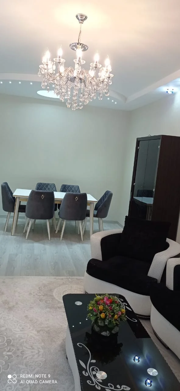 Kirayə 2 otaqlı Mənzil 110 m² Nəsimi r. 8 Noyabr m. – şəkil 2