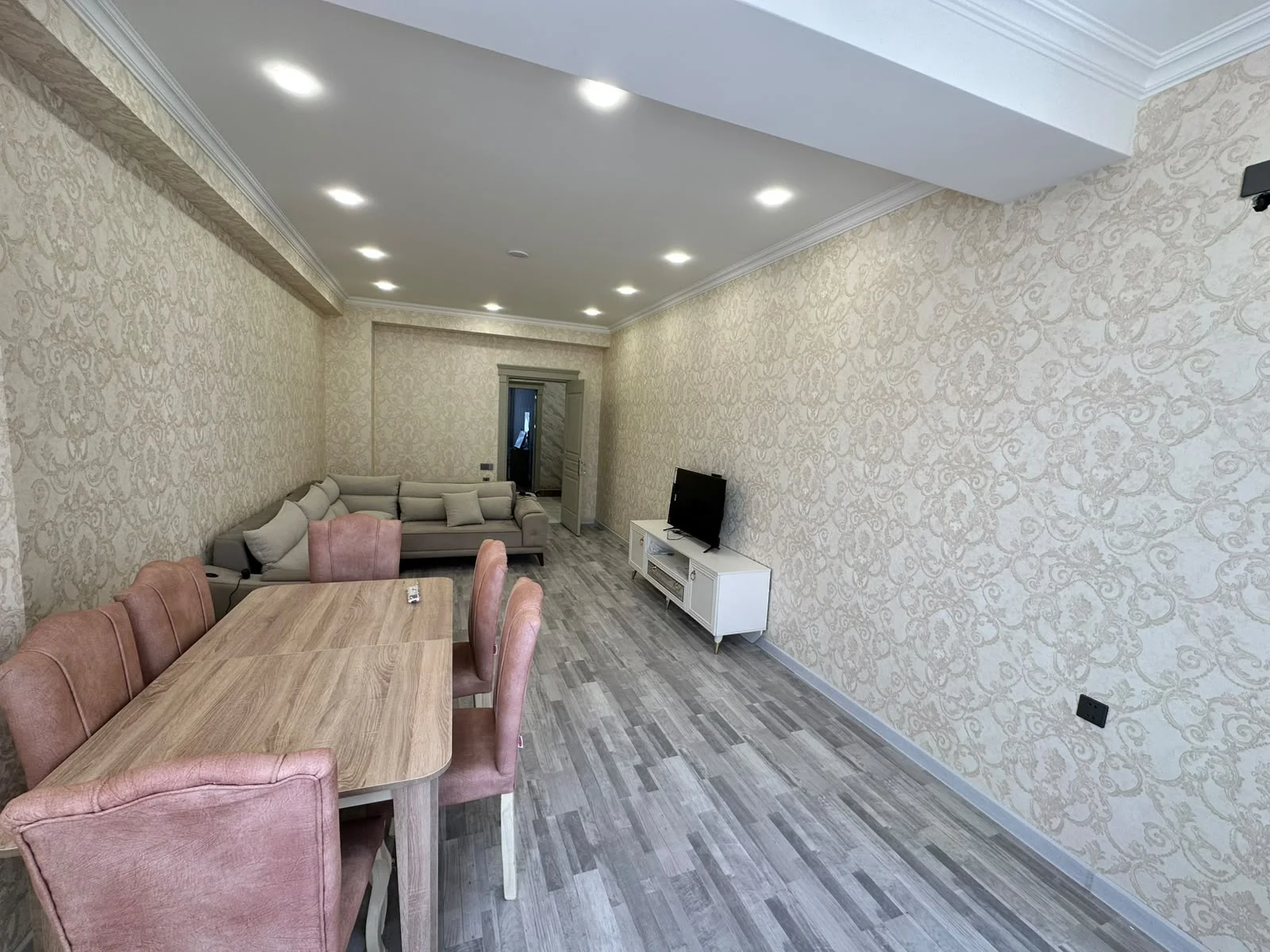 For rent 4-room Apartment 160 m² Nəsimi dist. Gənclik metro – şəkil 2