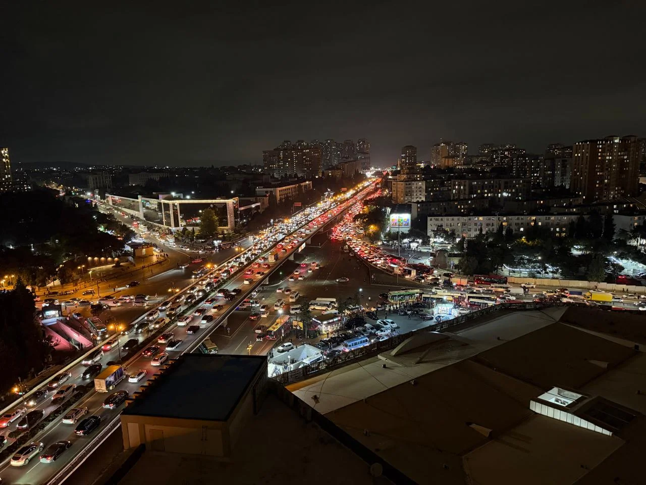 Satılır 3 otaqlı Mənzil 116 m² Yasamal r. 20 Yanvar m. – şəkil 14