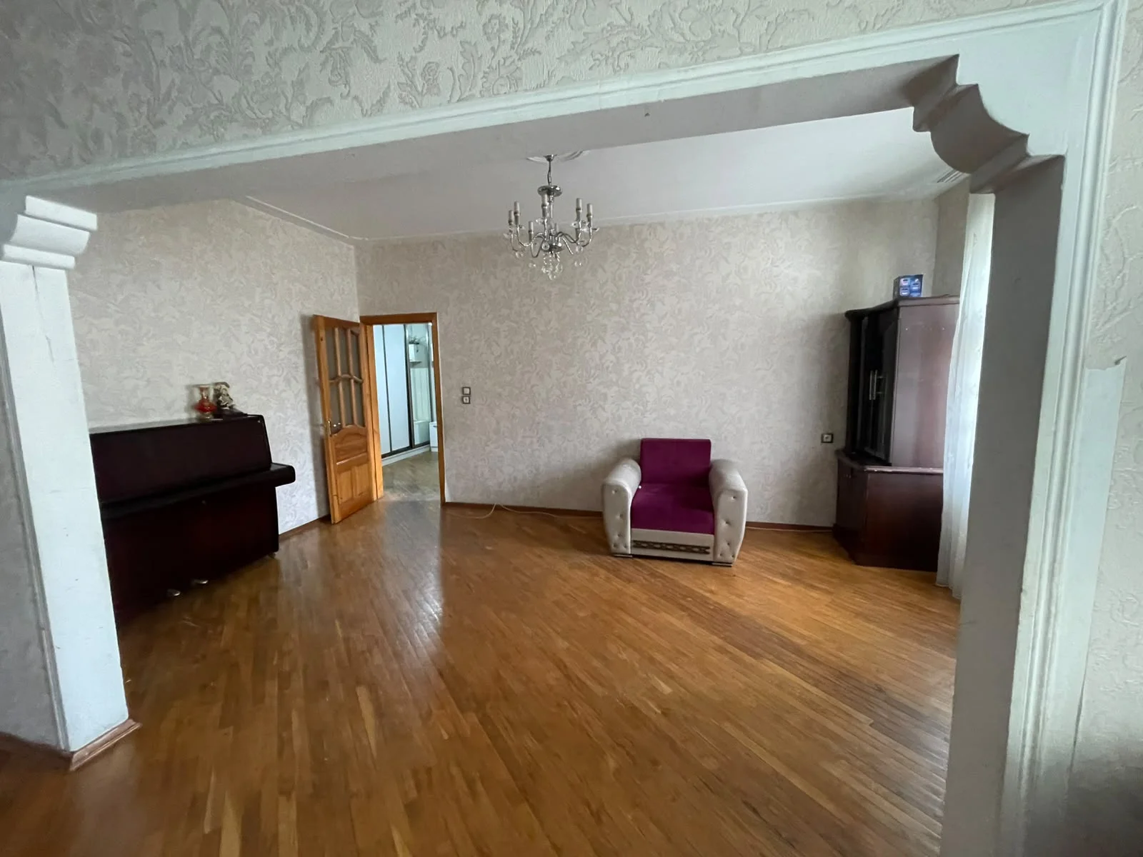 Kirayə 4 otaqlı Mənzil 115 m² Yasamal r. Yeni Yasamal q. İnşaatçılar m. – şəkil 3