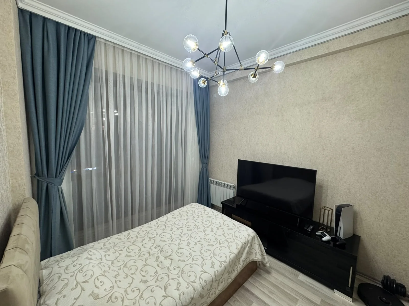 Kirayə 3 otaqlı Mənzil 120 m² Nəsimi r.