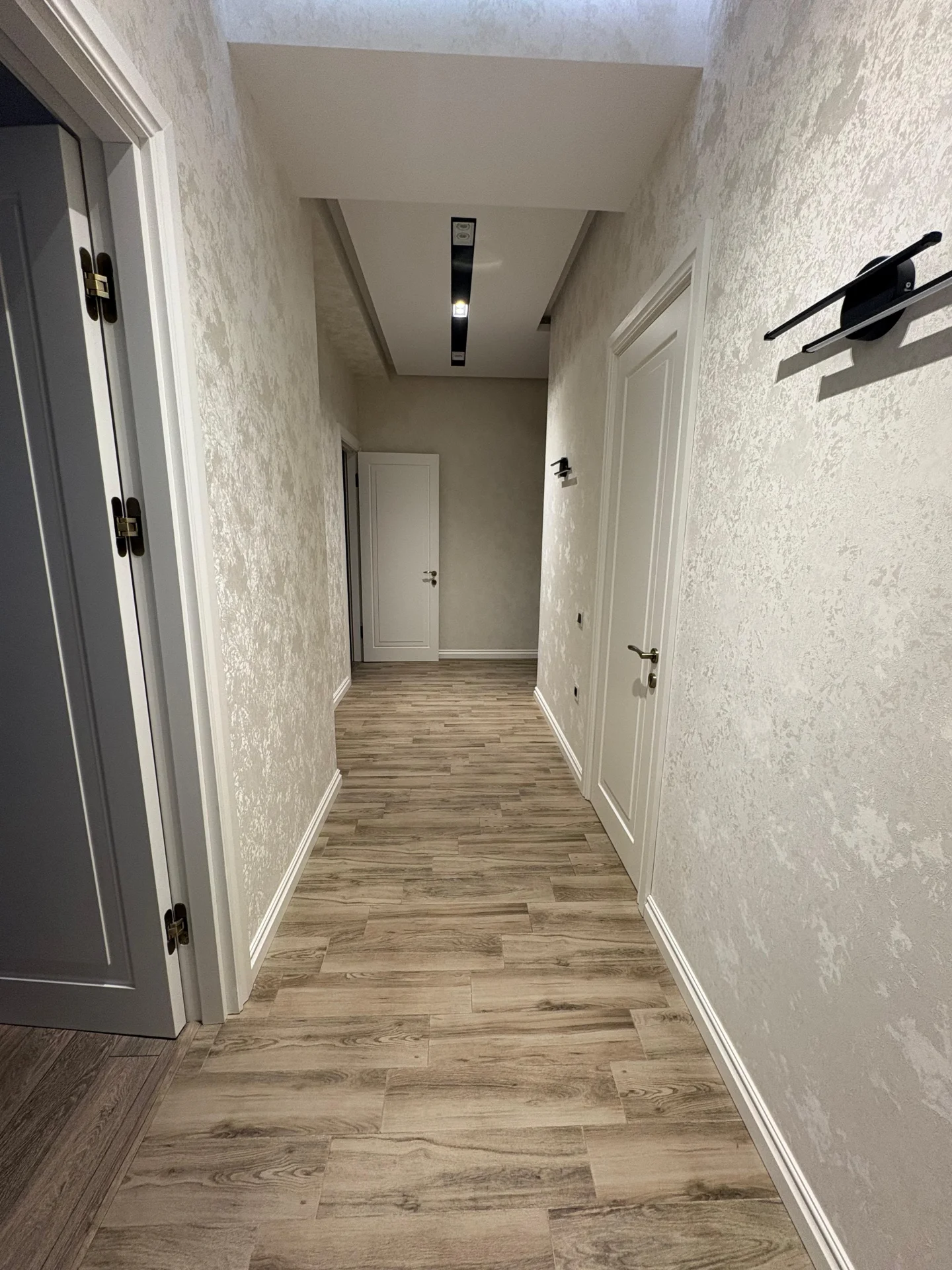 Kirayə 3 otaqlı Mənzil 100 m² Xətai r. Ağ şəhər q. – şəkil 14