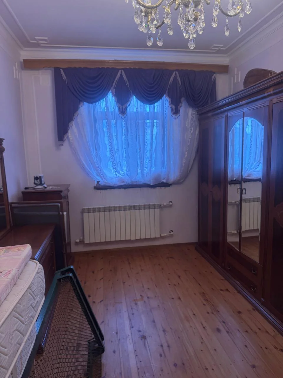 Satılır 9 otaqlı Həyət evi / Bağ evi 310 m² Binəqədi r.