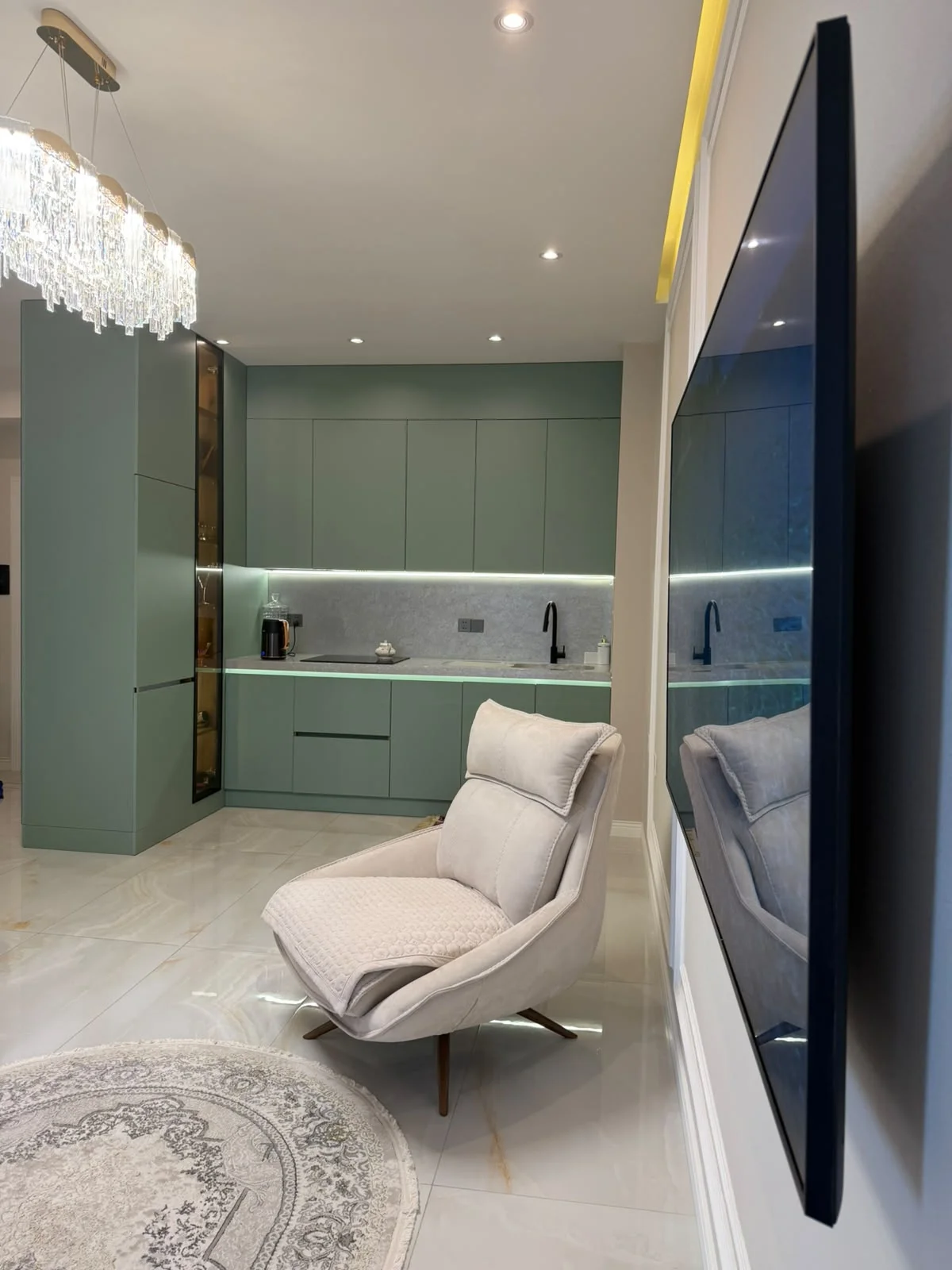 Kirayə 2 otaqlı Mənzil 80 m² Xətai r.