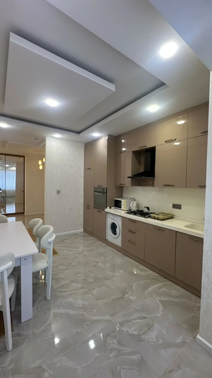 For rent 4-room Apartment 170 m² Səbail dist. Sahil metro – şəkil 16