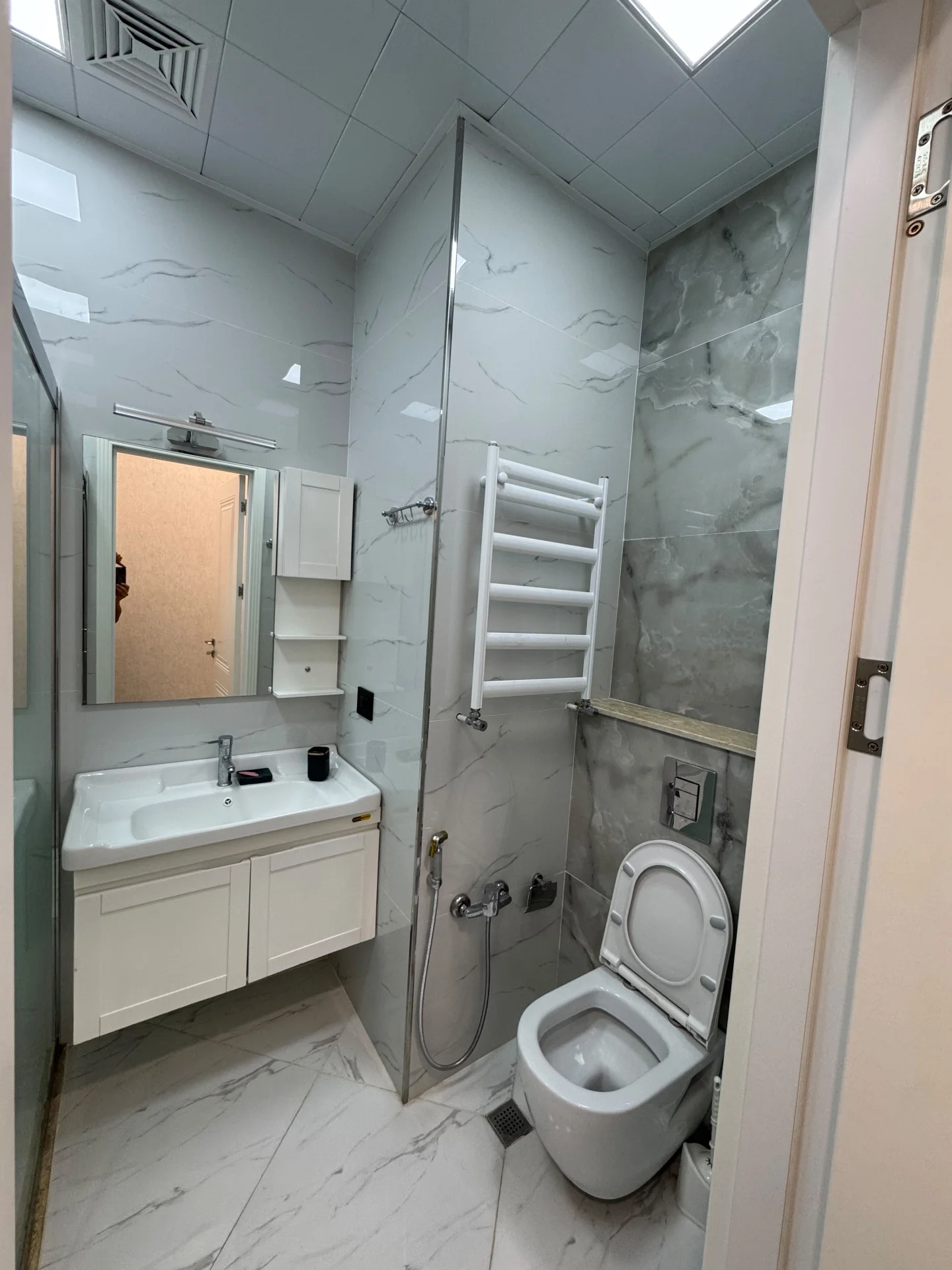 Kirayə 2 otaqlı Mənzil 60 m² Xətai r. Şah İsmayıl Xətai m. – şəkil 10