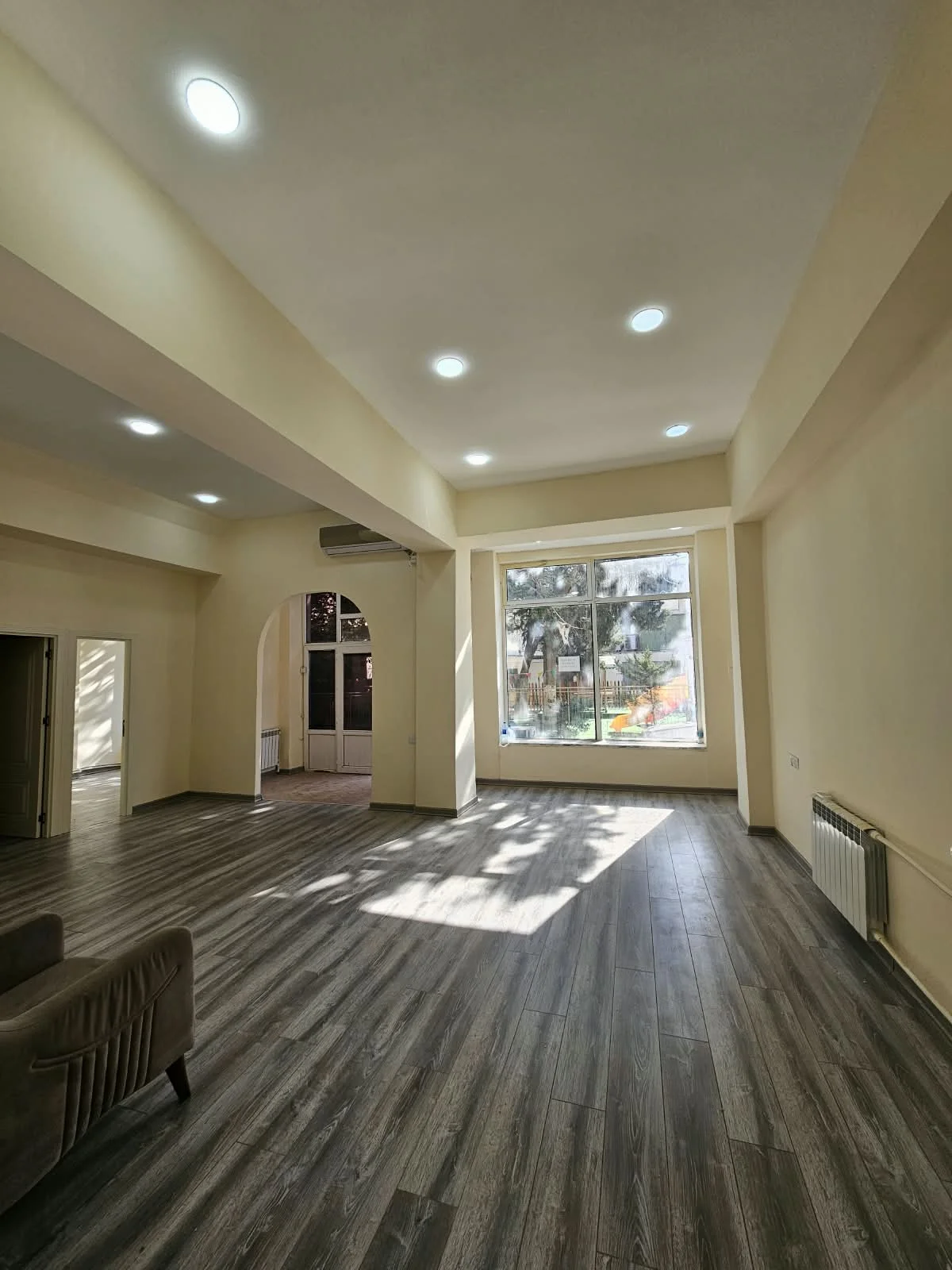 Kirayə Obyekt 110 m² Binəqədi r.