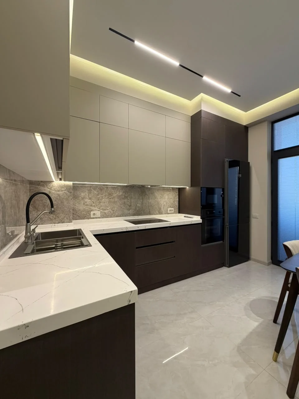 Satılır 2 otaqlı Mənzil 85 m² Xətai r.
