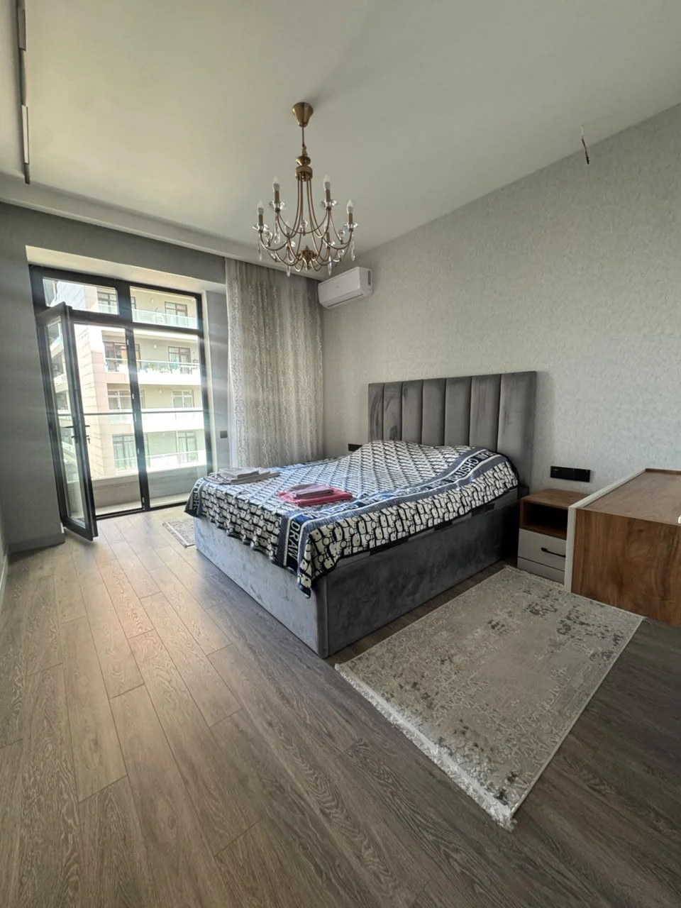 Kirayə 4 otaqlı Mənzil 178 m² Yasamal r. – şəkil 5