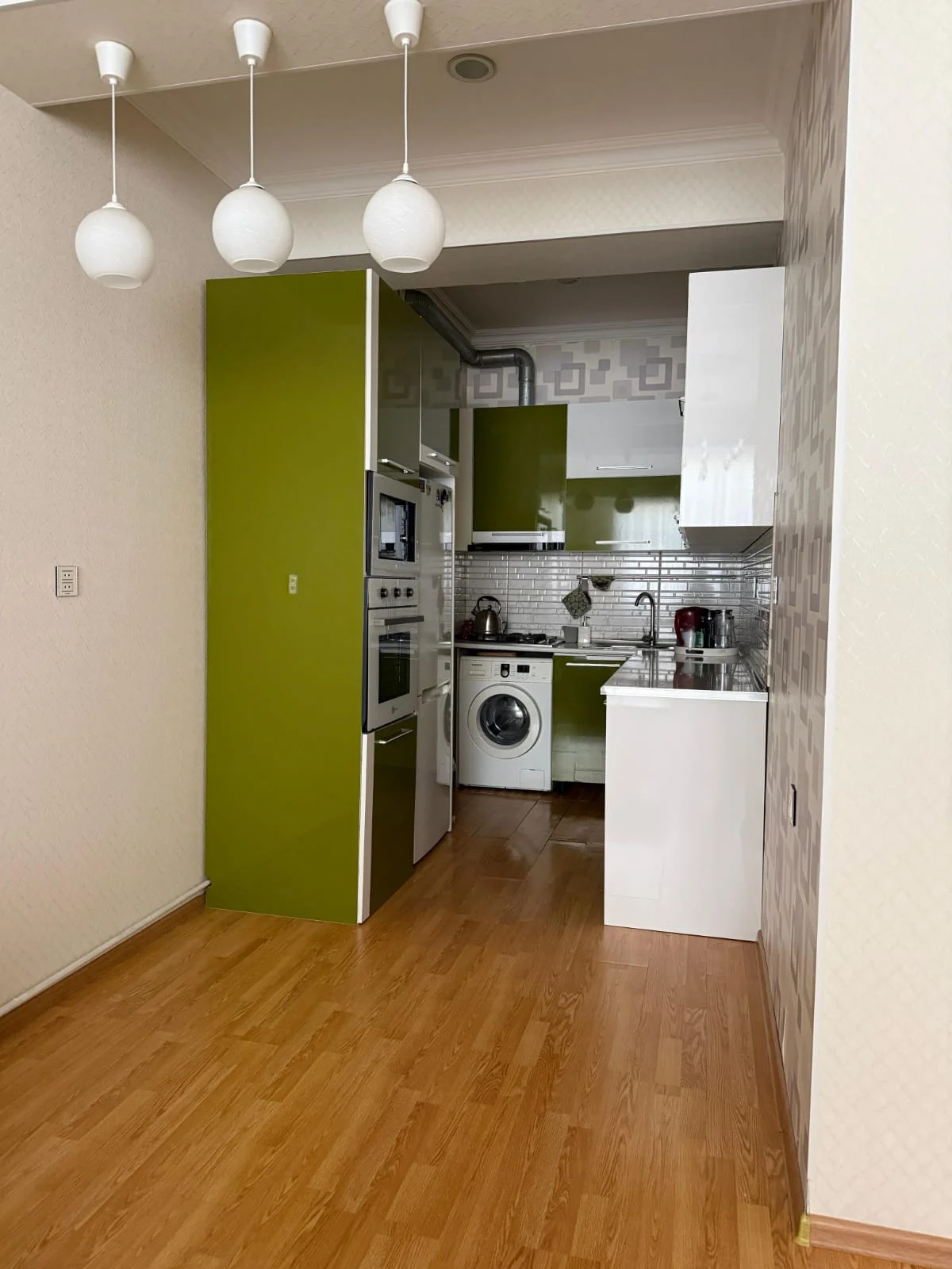 Kirayə 2 otaqlı Mənzil 70 m² Nizami r.