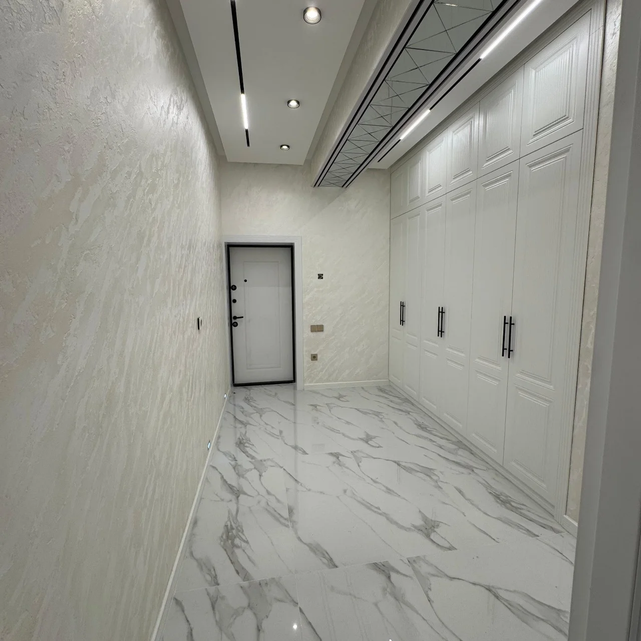 Kirayə 4 otaqlı Mənzil 130 m² Xətai r. Ağ şəhər q. – şəkil 20