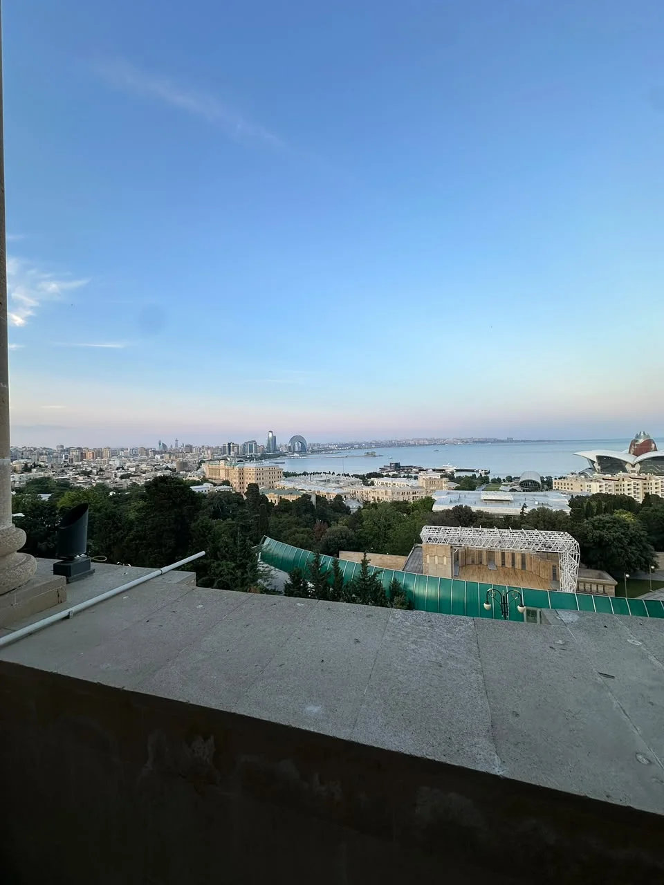 Kirayə 3 otaqlı Mənzil 130 m² Səbail r. İçərişəhər m. – şəkil 9