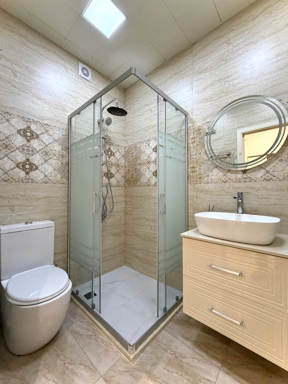 Satılır 2 otaqlı Mənzil 55 m² Yasamal r. Elmlər Akademiyası m. – şəkil 13
