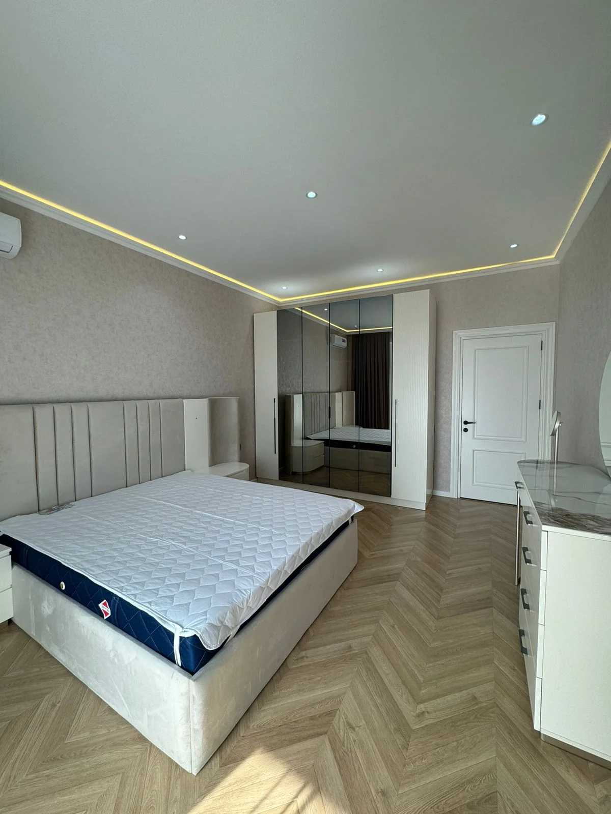 Kirayə 3 otaqlı Mənzil 145 m² Bakı – şəkil 3