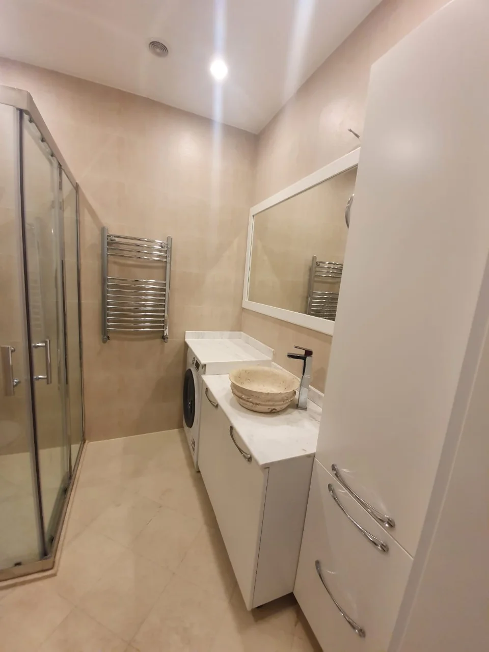 Kirayə 3 otaqlı Mənzil 110 m² Yasamal r. Elmlər Akademiyası m. – şəkil 16