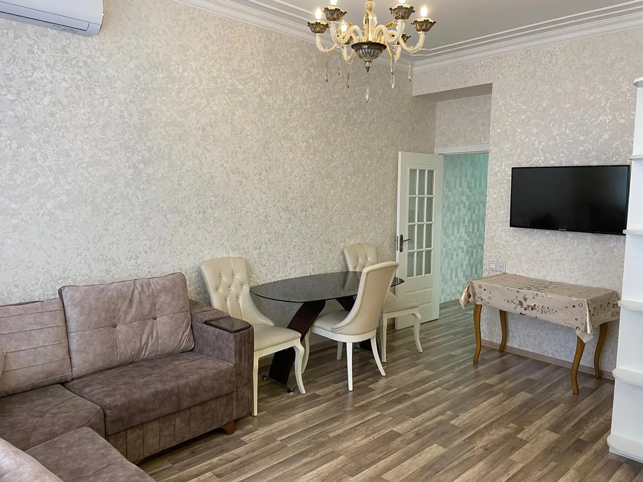 Kirayə 2 otaqlı Mənzil 70 m² Sabunçu r. Bakıxanov q. Neftçilər m. – şəkil 3