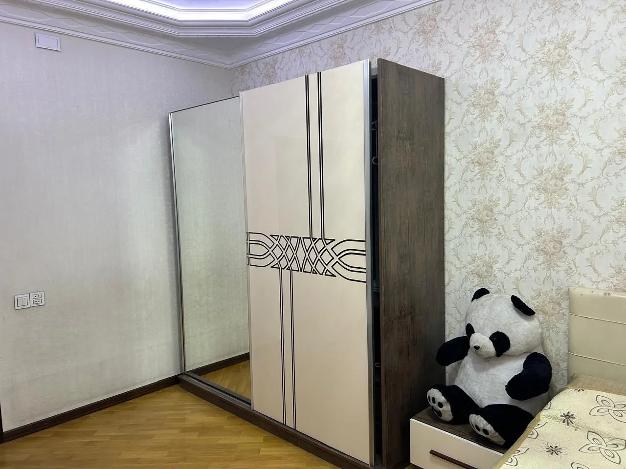 Kirayə 3 otaqlı Mənzil 130 m² Nəsimi r. 1-ci mikrorayon q. 20 Yanvar m. – şəkil 7